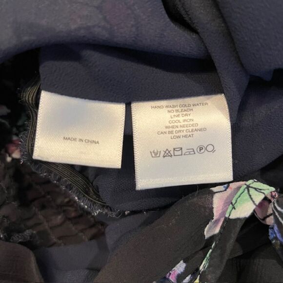 Great Jones Navy Floral Halter Maxi Dress Pockets Women's Size Medium - Picture 11 of 15